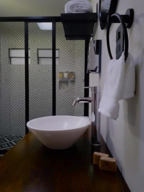 WhatsApp Image 2024-02-20 at 12.51.34 PM (4)